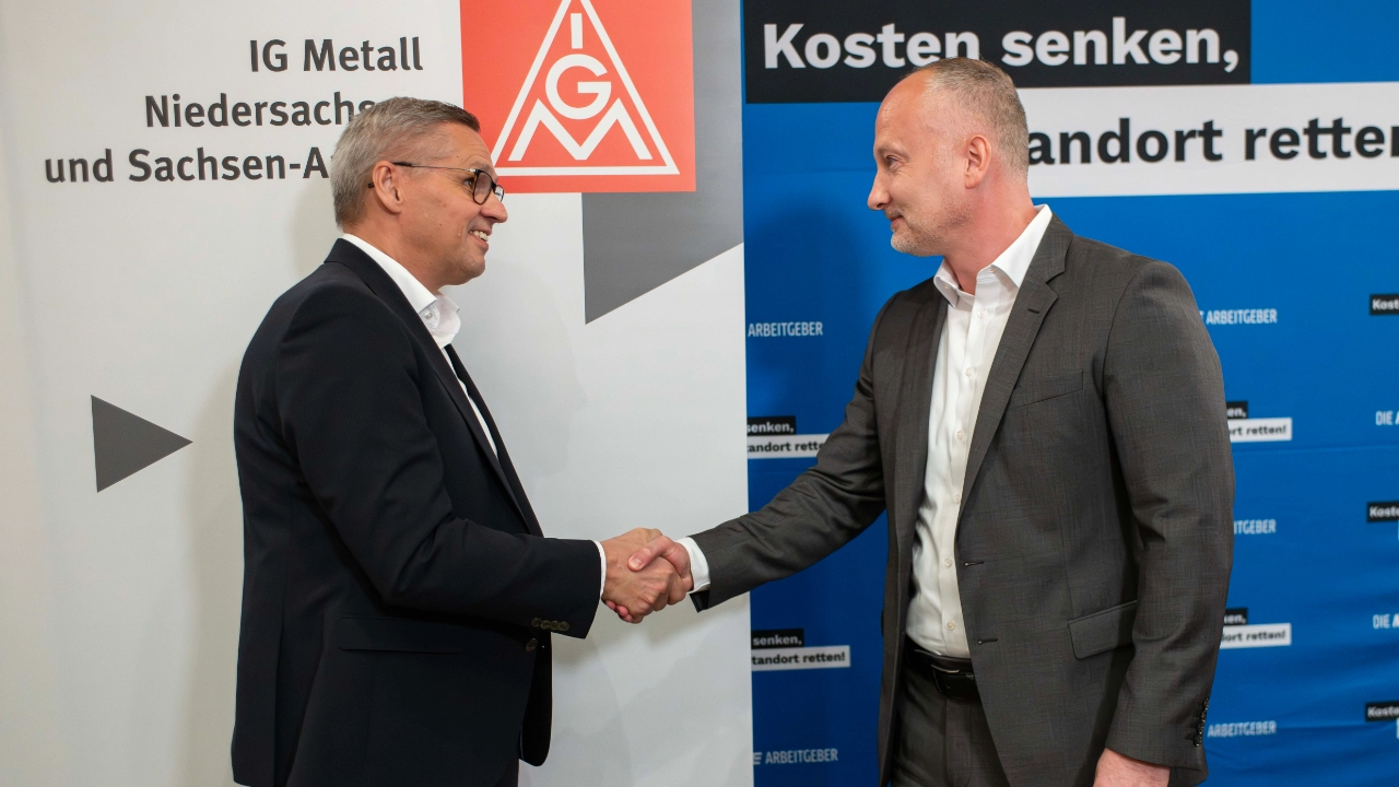 Verhandlungsauftakt in Langenhagen in der Region Hannover
