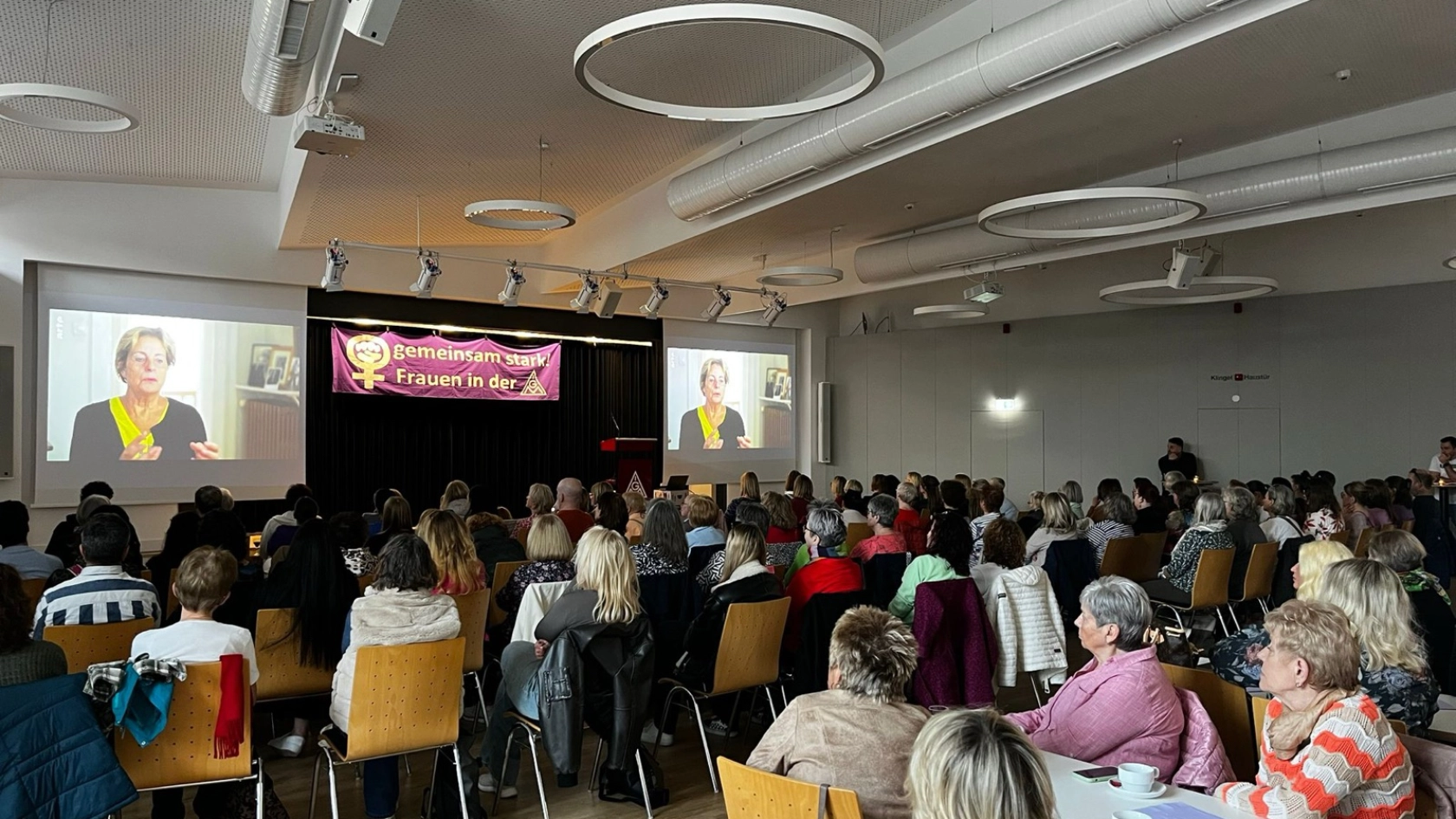 Filmvorführung zum internationalen Frauentag