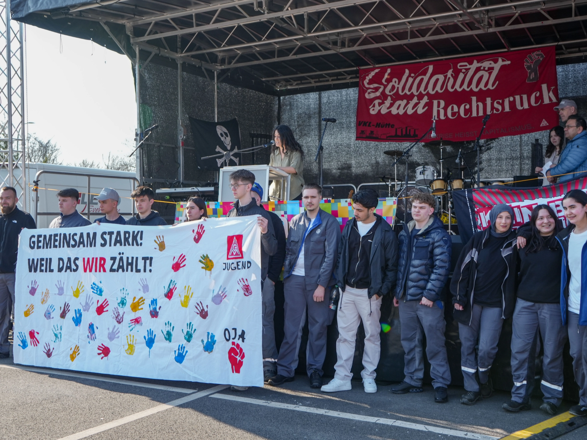 Kundgebung zum Tag gegen Rassismus bei Salzgitter Flachstahl
