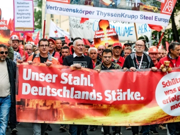 „Stahl hat Zukunft“: Beschäftigte fordern entschlossenes Handeln der Politik
